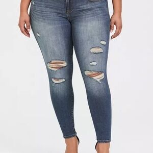Torrid Premium Stretch Malibu Jeggings 30R